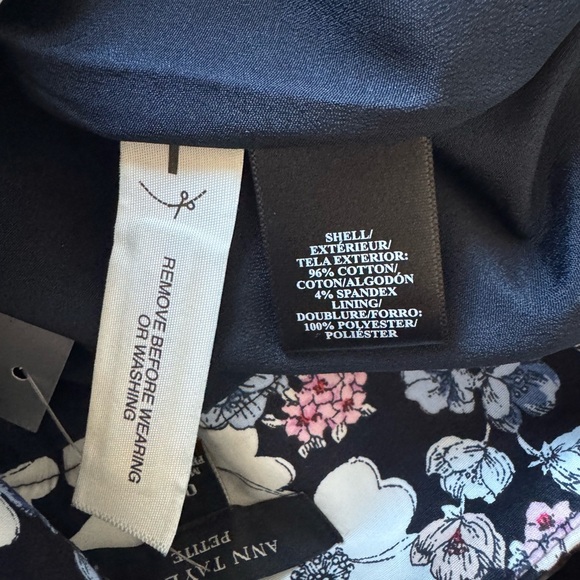 NWT Womens Ann Taylor Blue and White Mini A-Line Skirt with Tie Front Size 0P - Picture 5 of 6